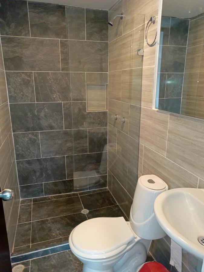 Hotel Buenos Aires Central Меделин Екстериор снимка